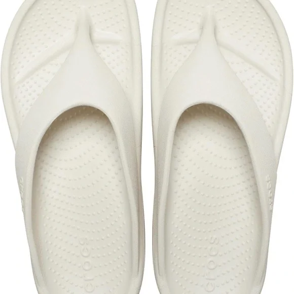 Brand New CROCS Cream Sandals (Stucco is the Croc colour) - Picture 2 of 6